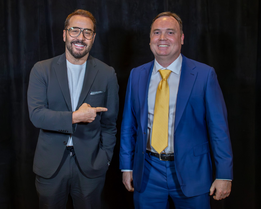 Clint with Entourage actor and famous comedian Jeremy Piven