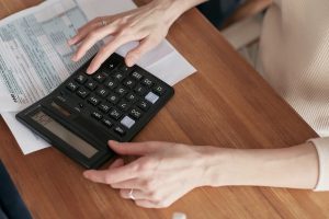 Business Sale Closing Costs: Legal Fees, Taxes & Seller Net Proceeds
